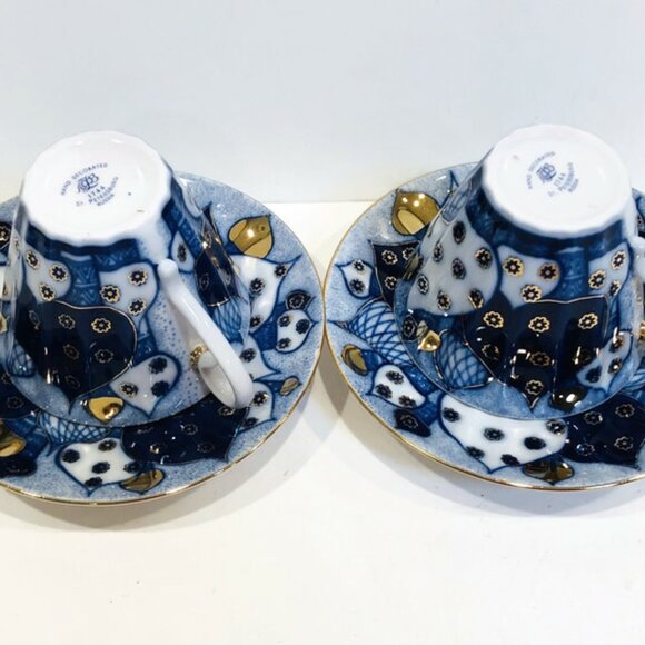 Lomonosov "Russian Domes" Porcelain Teacup and Saucer, 22-Karat Gold Highlights - Picture 3 of 8